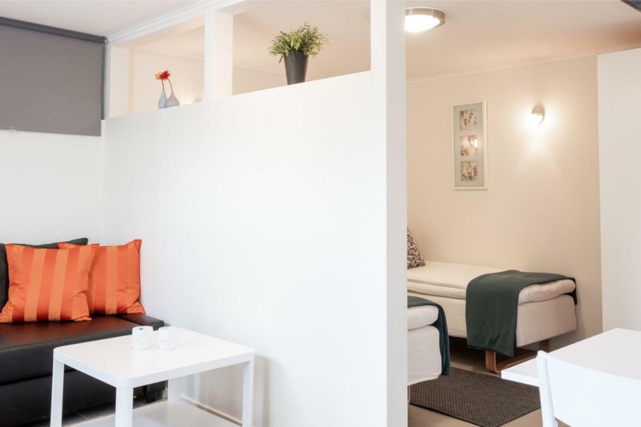 Ettsmart Hotell Sollentuna Exterior photo