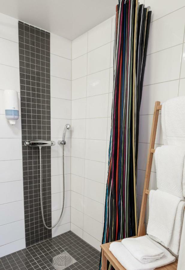 Ettsmart Hotell Sollentuna Exterior photo