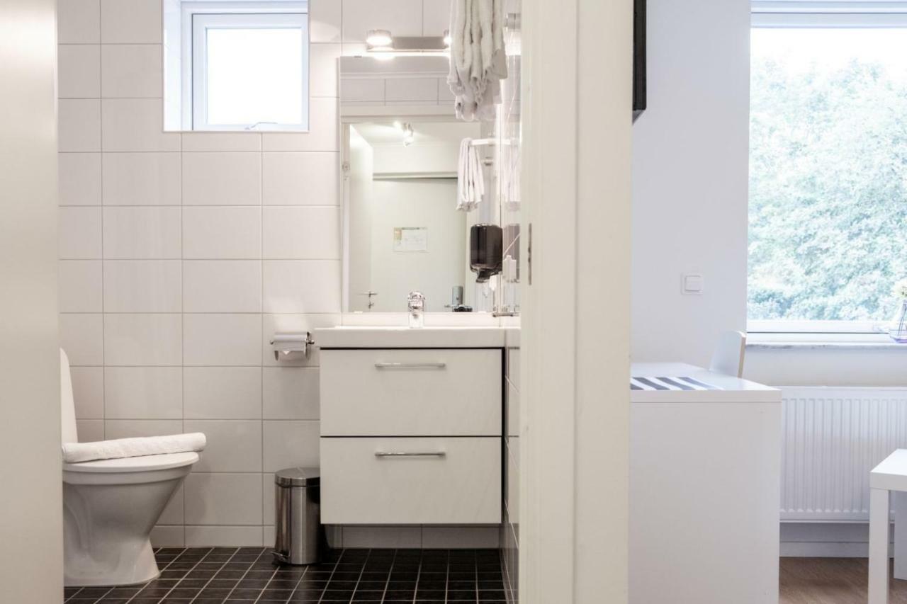 Ettsmart Hotell Sollentuna Exterior photo